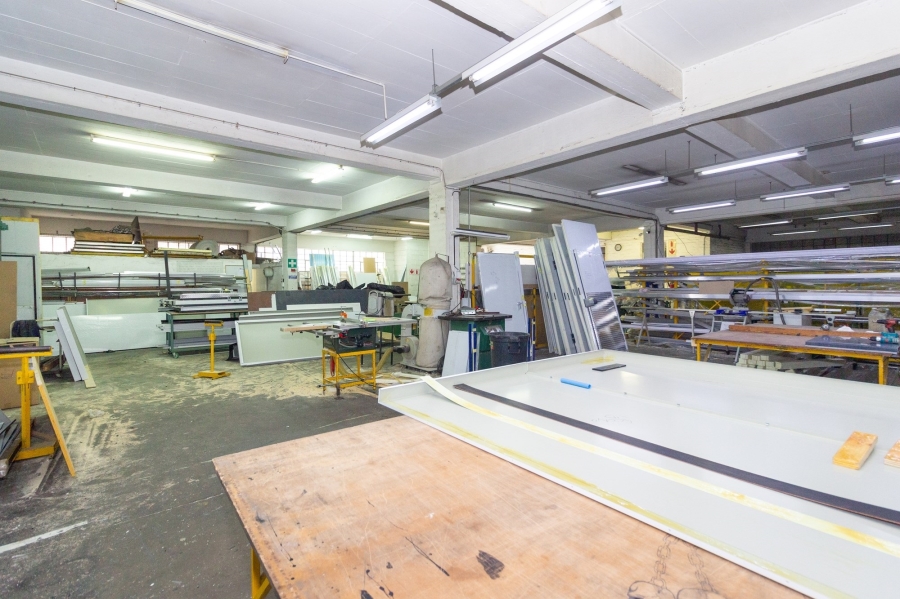 To Let commercial Property for Rent in Korsten Eastern Cape